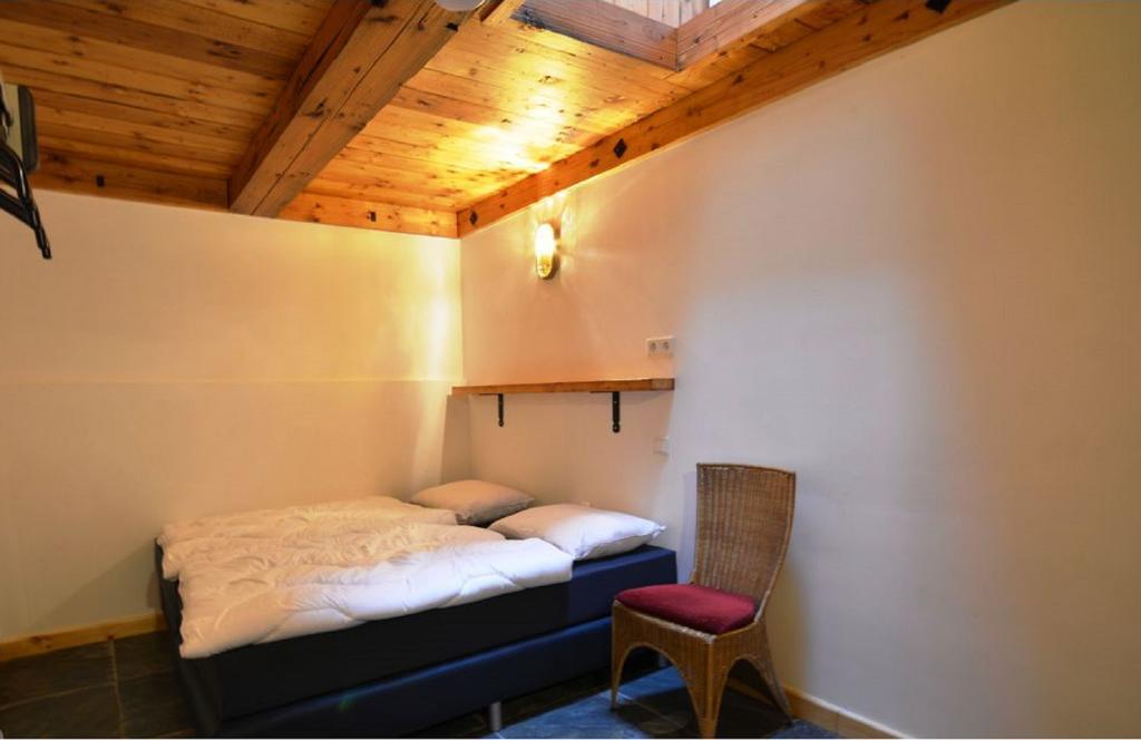 Heeswijk-Dinther Herkenhoek 5 Bedroom Apartment מראה חיצוני תמונה